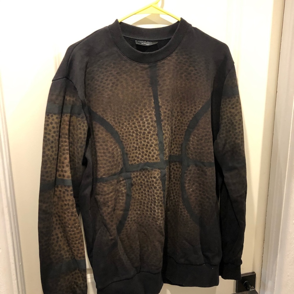 Givenchy basketball runway sweater - Picture 2 of 6